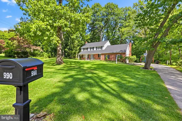 990 Stevens Ln #, WAYNE, PA 19087