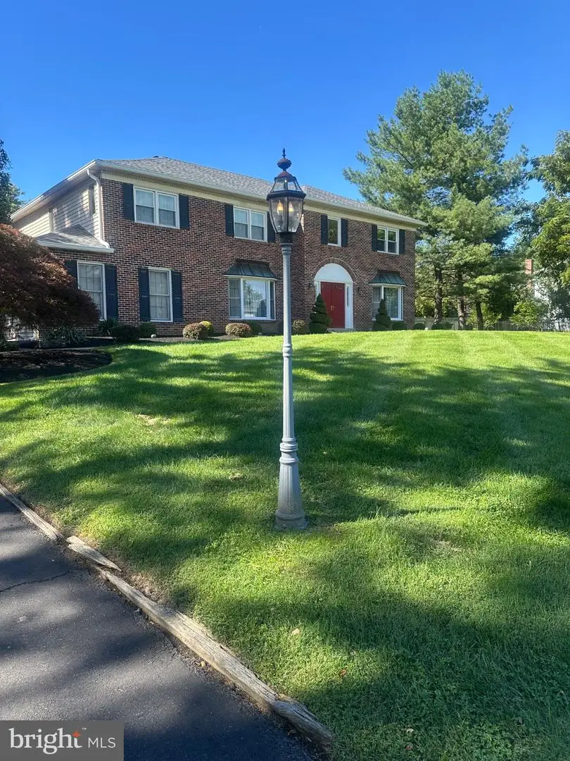 685 Wyndrise Dr, Blue Bell, PA 19422 - #3