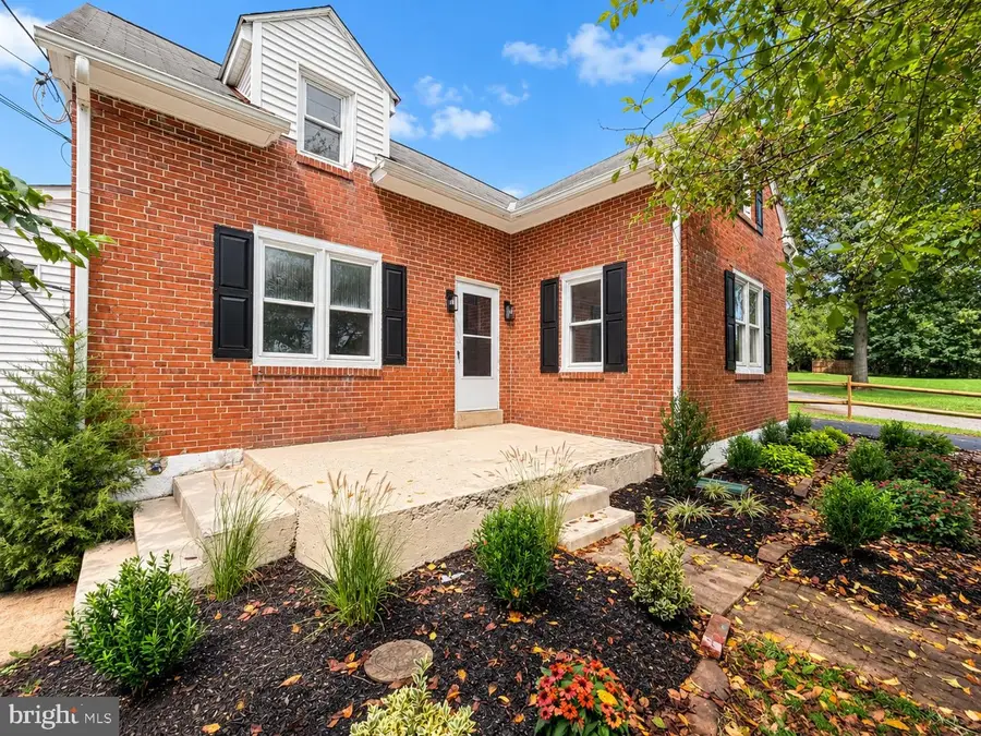 510 Limerick Center Rd, Royersford, PA 19468 - #2