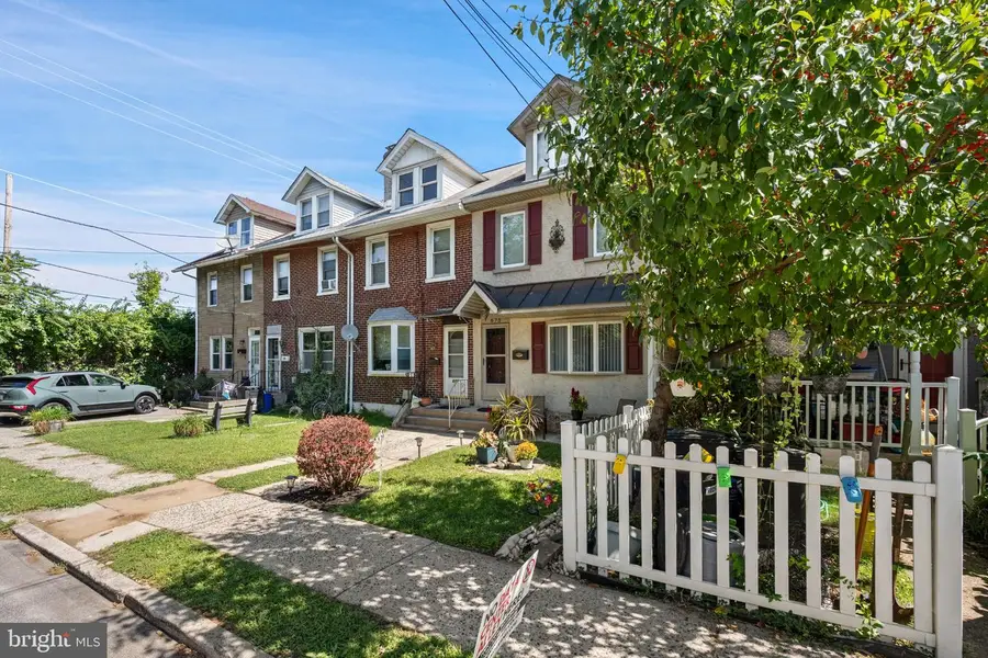 675 Fulton St, Conshohocken, PA 19428 - #3