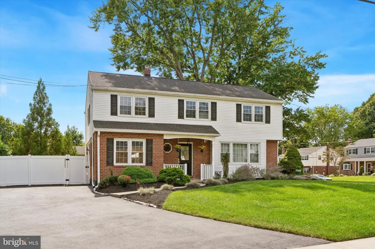 344 Knoll Rd, Plymouth Meeting, PA 19462 - #1