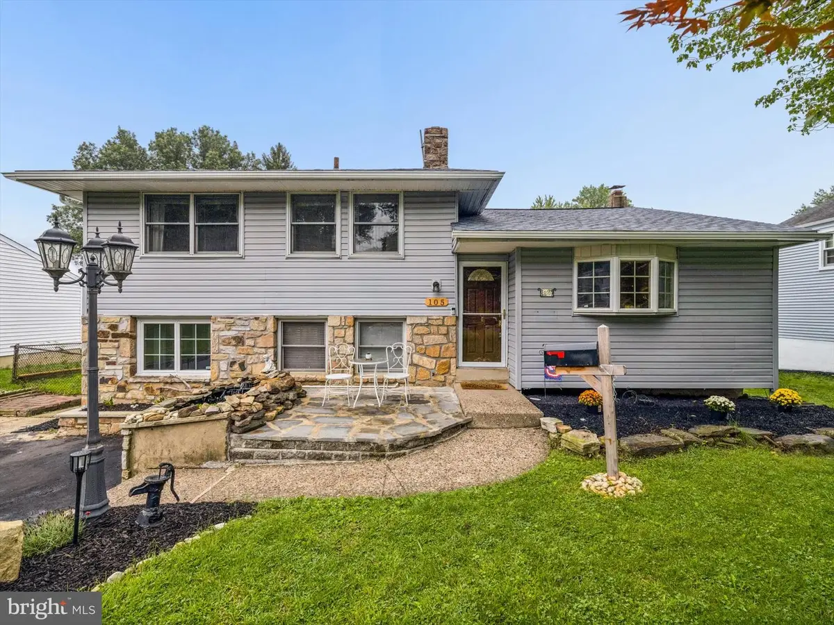 105 Overlook Ave, Willow Grove, PA 19090 - #1