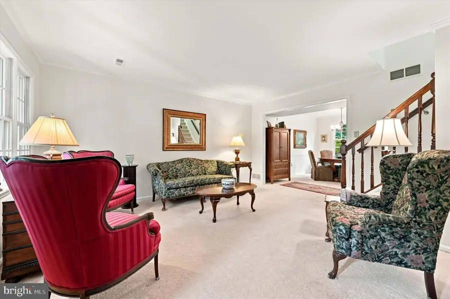 8643 Trumbauer Dr, Glenside, PA 19038 - #3