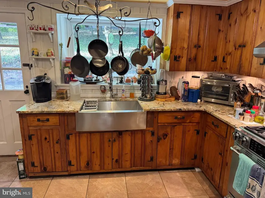 861 S Gulph Rd, King Of Prussia, PA 19406 - #3