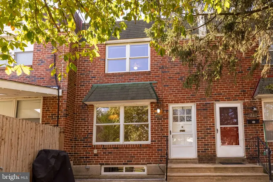 222 E Park Ave, Ambler, PA 19002 - #2