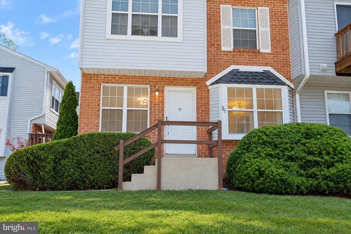 307 Wendover Dr, Norristown, PA 19403 - #1