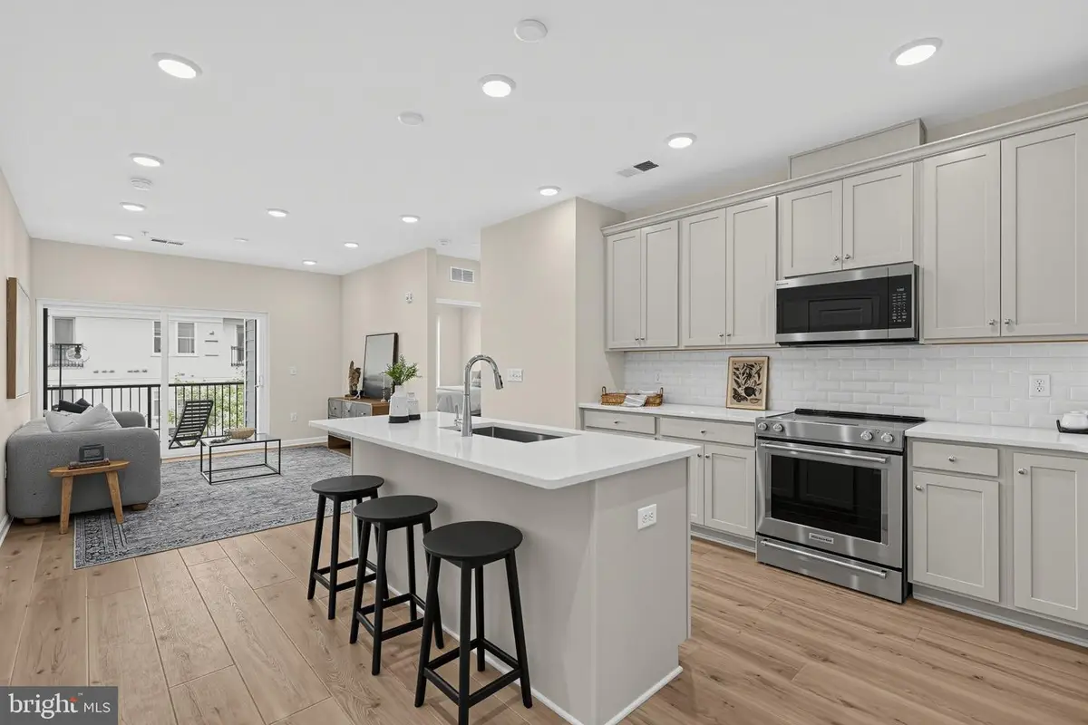 431 Washington St #2212 Firestone, Conshohocken, PA 19428 - #1