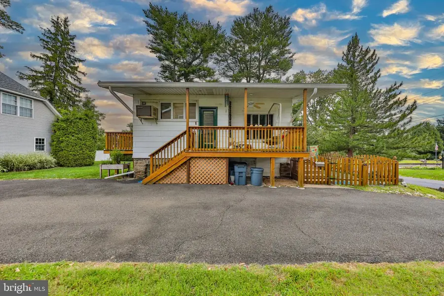 410 Continental Rd, Hatboro, PA 19040 - #3