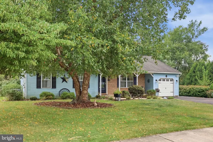 115 Quince Dr, Telford, PA 18969 - #2