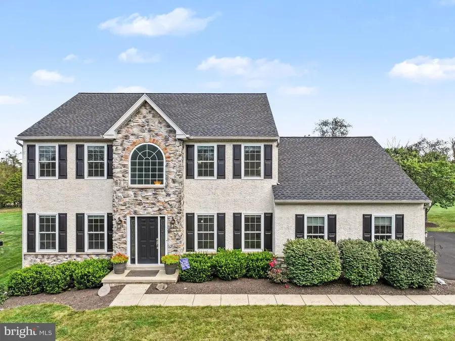 2311 Angel Dr, Gilbertsville, PA 19525 - #2