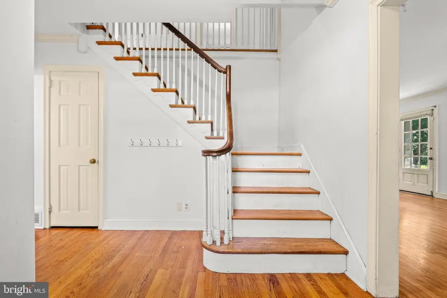 427 Cotswold Ln, Wynnewood, PA 19096 - #2