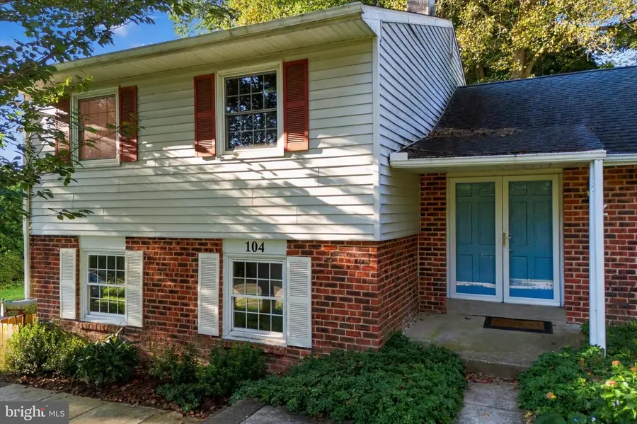 104 Clarrige Dr #, Willow Grove, PA 19090 - #2