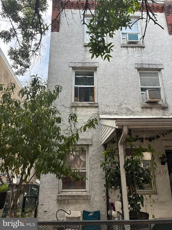1039 Cherry St, NORRISTOWN, PA 19401