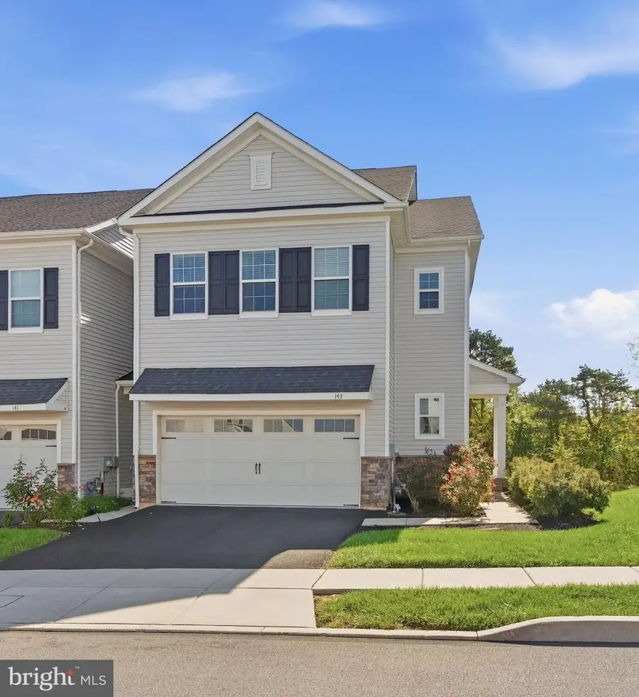 143 Knock Hill Dr, Royersford, PA 19468 - #2