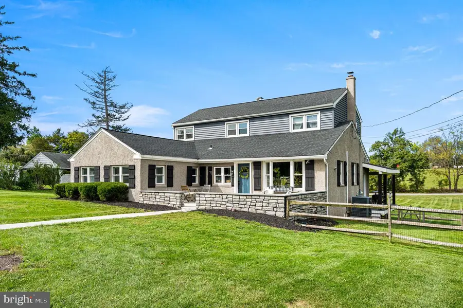 609 Centennial St, Schwenksville, PA 19473 - #3
