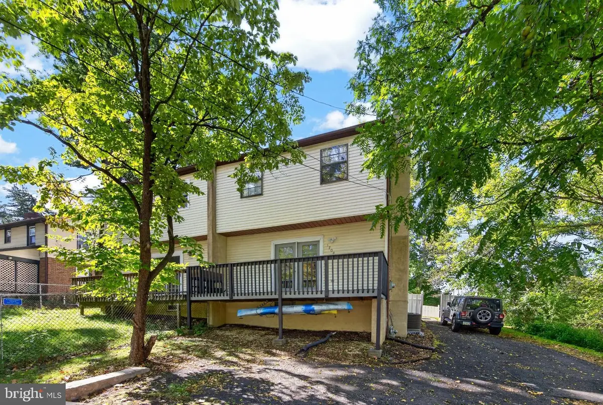 1704 Pennsylvania Ave, Oreland, PA 19075 - #1