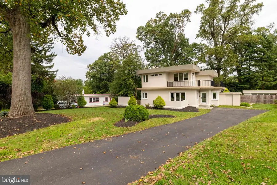 8107 Gladstone Rd, Glenside, PA 19038 - #3