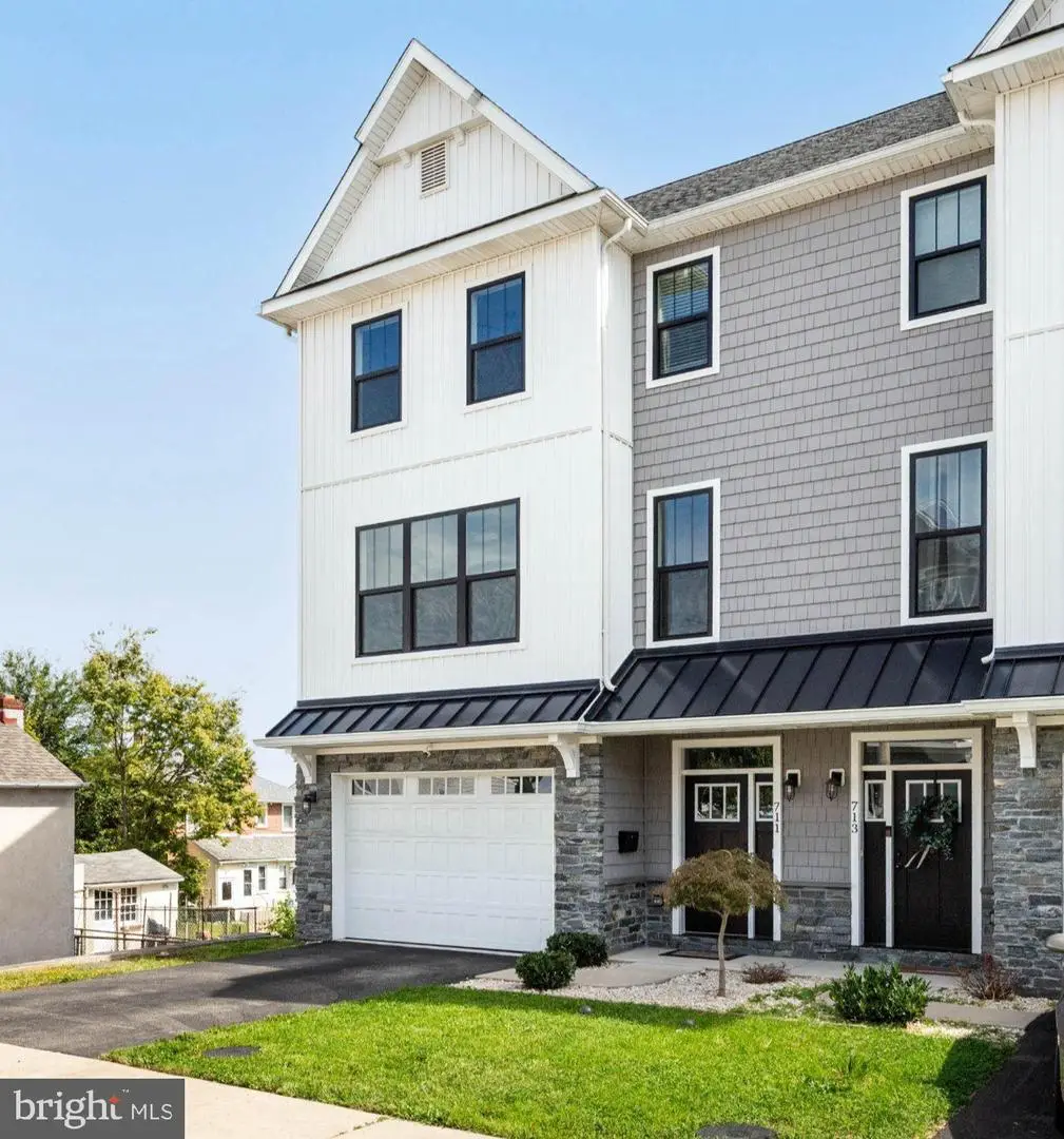 711 Mill St, Bridgeport, PA 19405 - #1