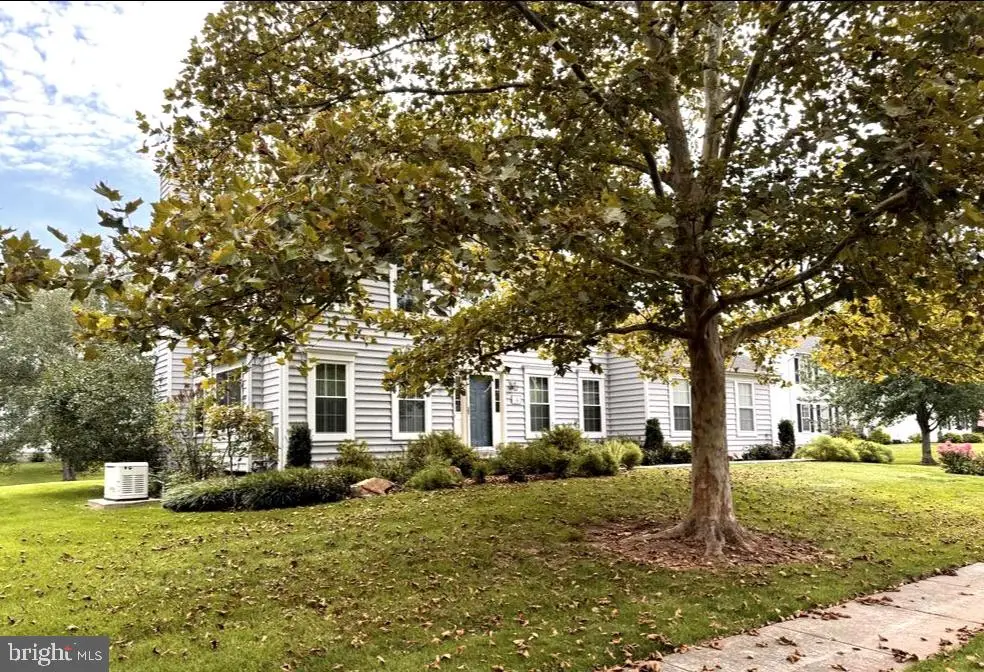 16 Argyle Ln #, Oaks, PA 19456 - #1