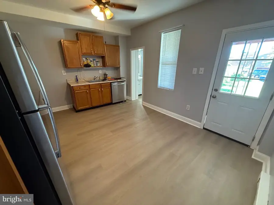 10 W 4th St, Pottstown, PA 19464 - #3