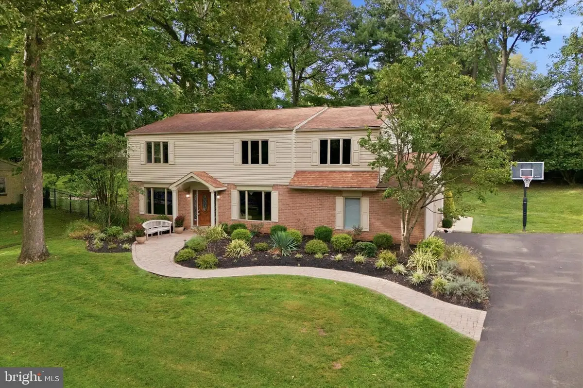 33 Sugar Maple Ln, Lafayette Hill, PA 19444 - #1