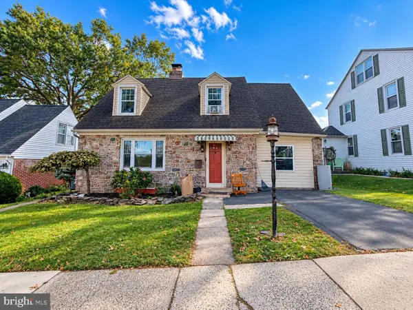 10 E 8th St, POTTSTOWN, PA 19464