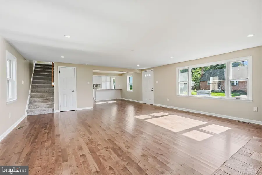 244 E Monument Ave #, Hatboro, PA 19040 - #3