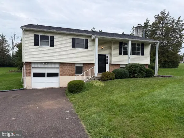 1170 Woodmere Dr #, POTTSTOWN, PA 19464