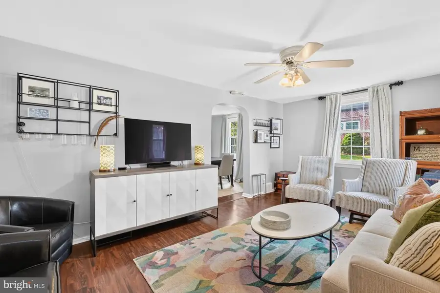 2326 S Gilinger Rd, Lafayette Hill, PA 19444 - #2