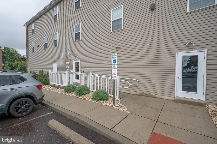 192 S Hanover St #e, Pottstown, PA 19464 - #3