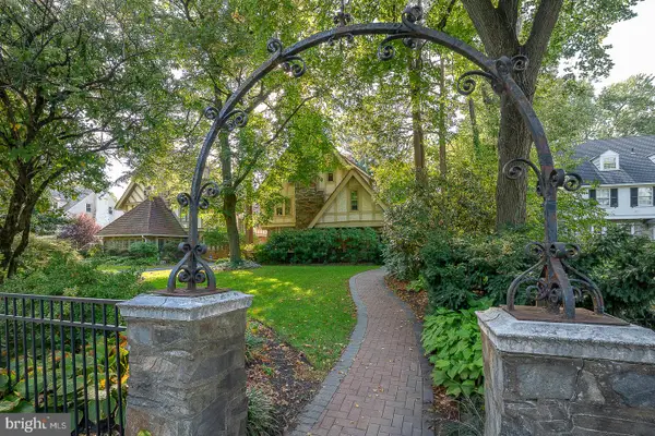 16 Merion Rd #, MERION STATION, PA 19066