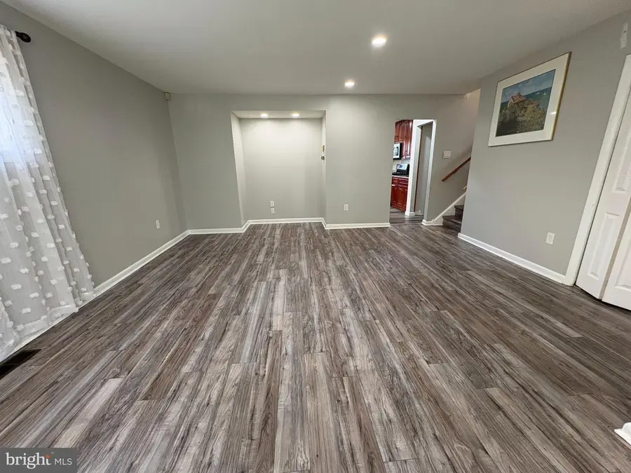 530 Inman Ter #, Willow Grove, PA 19090 - #3