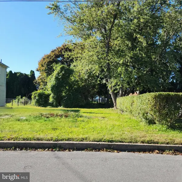 122 Logan Ave #, GLENSIDE, PA 19038