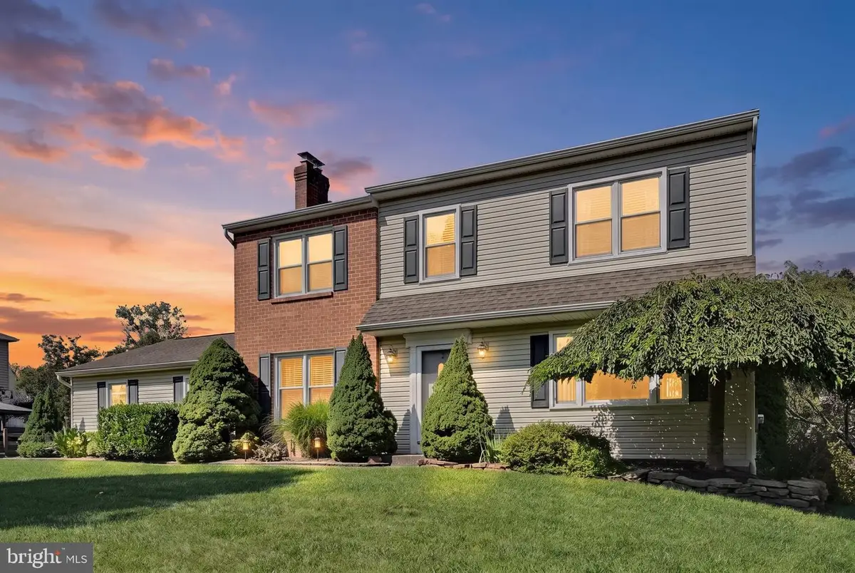 60 Falcon Ct #, Gilbertsville, PA 19525 - #1