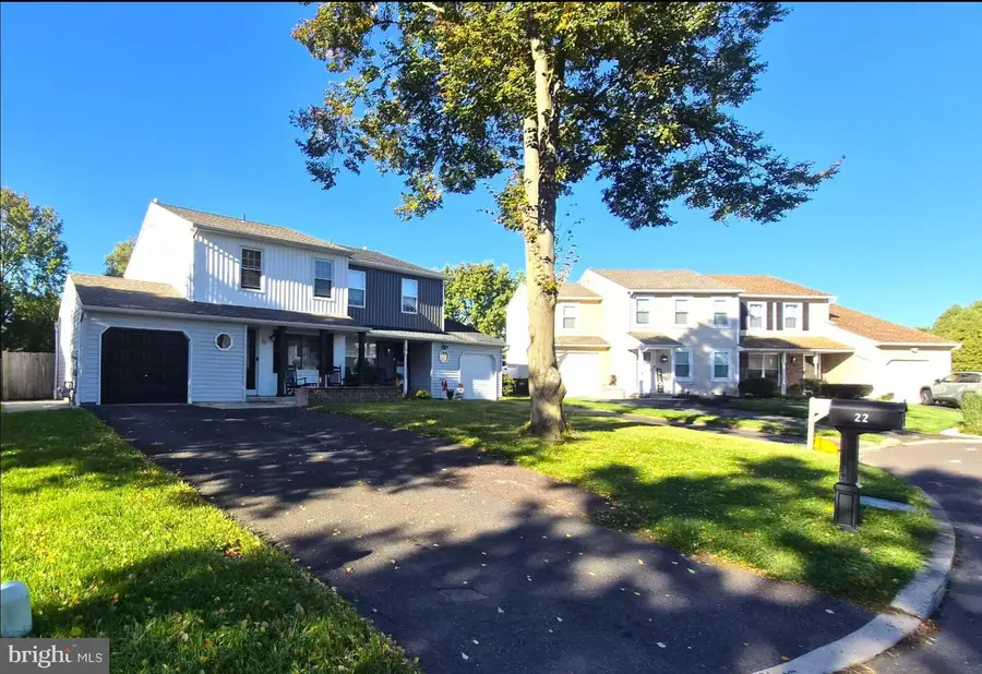 22 Curry, Horsham, PA 19044 - #2