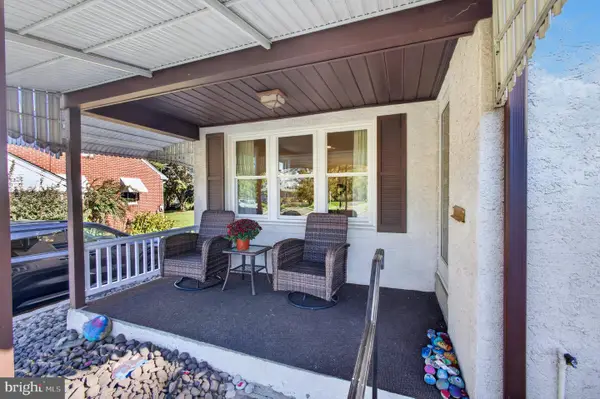 910 Church St, ROYERSFORD, PA 19468
