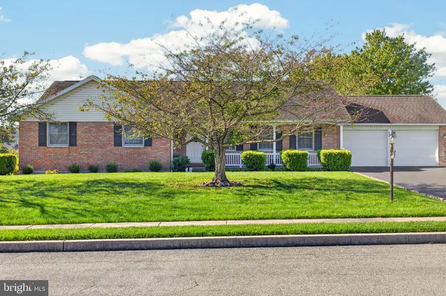 2330 Locust Ln, Gilbertsville, PA 19525 - #2