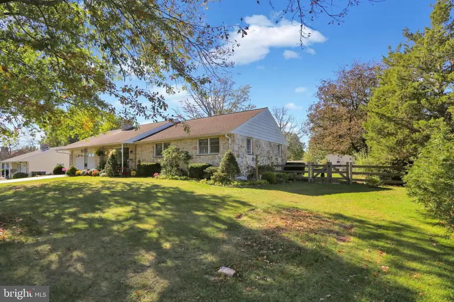 31 Martin Ave #, Gilbertsville, PA 19525 - #3