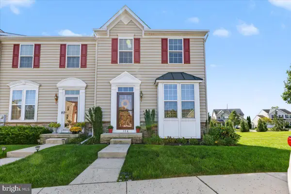 104 Raven Ct #, GILBERTSVILLE, PA 19525
