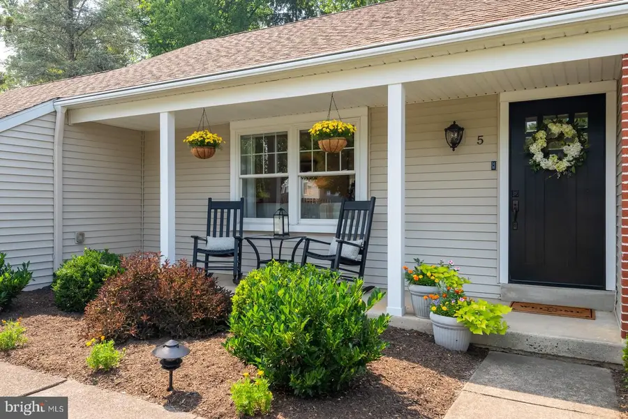 5 Sawtooth Ln #, Hatboro, PA 19040 - #3