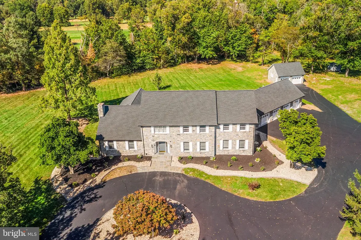 2079 Big Rd, Gilbertsville, PA 19525 - #1