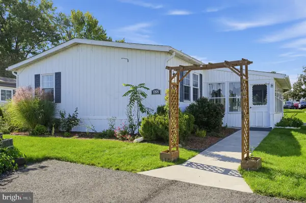 322 Running Brook Rd #, NORTH WALES, PA 19454