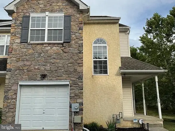 29 Prince Dr, EAGLEVILLE, PA 19403