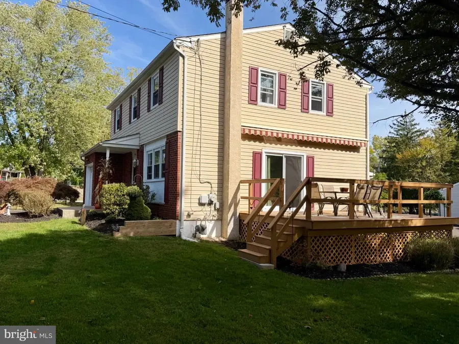 902 Valley Rd, Blue Bell, PA 19422 - #3