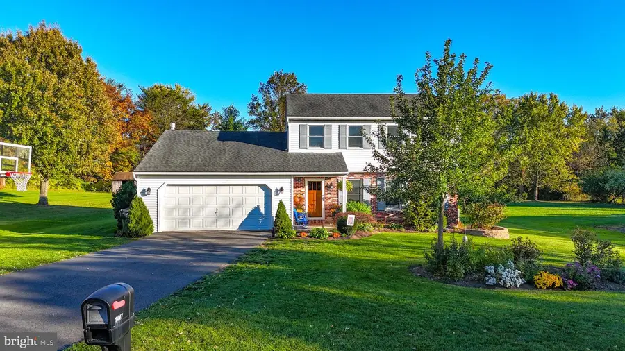 1447 Mensch Ln, Gilbertsville, PA 19525 - #2