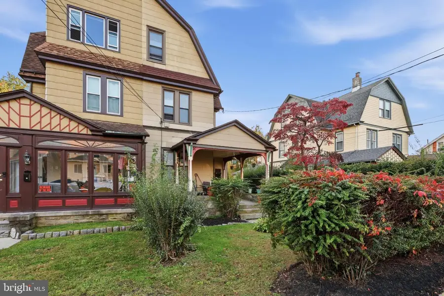 402 W Mount Carmel Ave, Glenside, PA 19038 - #2