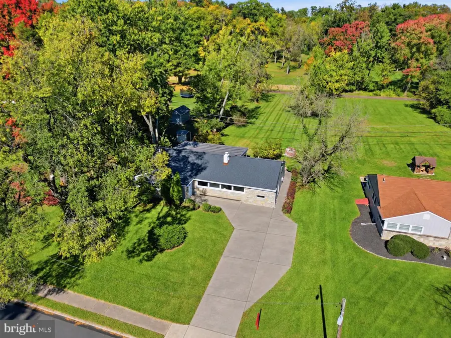 7913 Newbold Ln #, Glenside, PA 19038 - #2