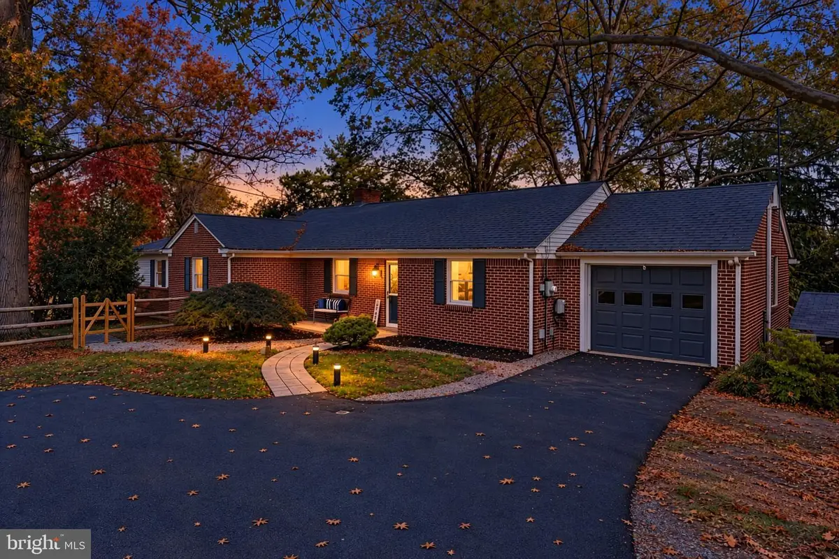 1294 N Hanover St, Pottstown, PA 19464 - #1