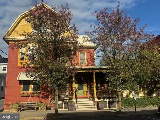 11 N Wayne, Lewistown, PA 17044 - Image #1