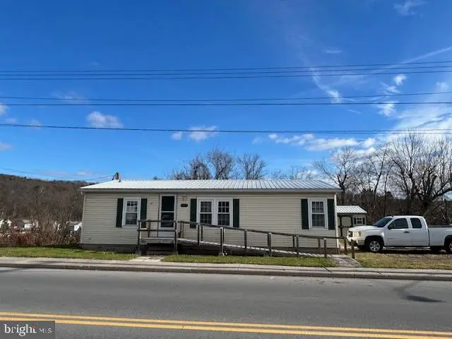 211 N Main St, Yeagertown, PA 17099 - Image #2